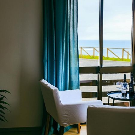 Enjoy View Apartment - Ocean, Surf, Beach, Eat & Work Atouguia Da Baleia Exteriör bild